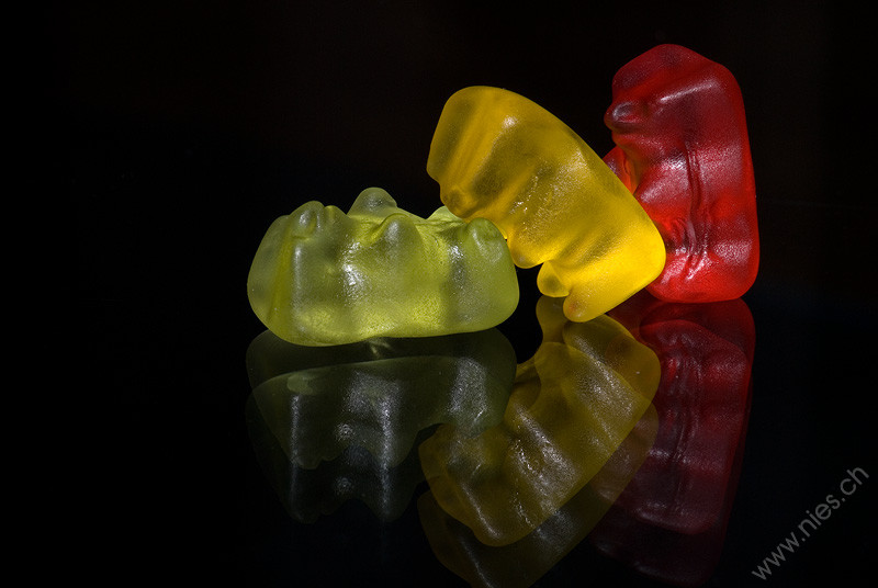 Gummi Bear Threesome
