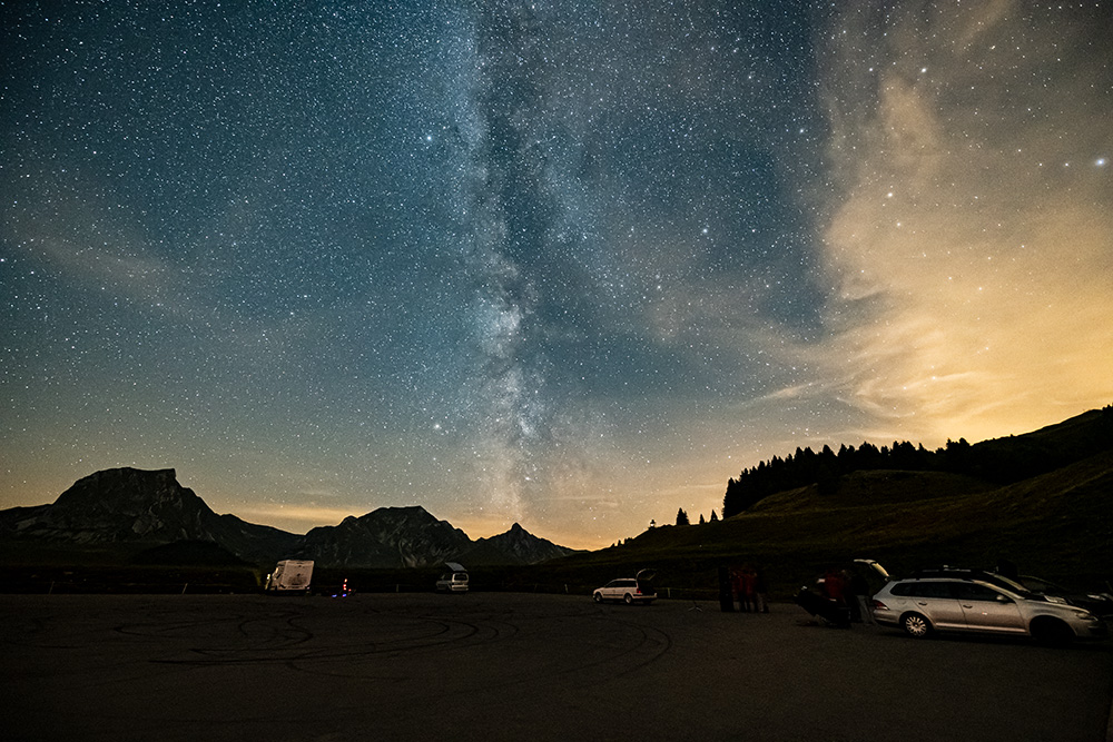 Milky Way with Clouds © Bernd Nies