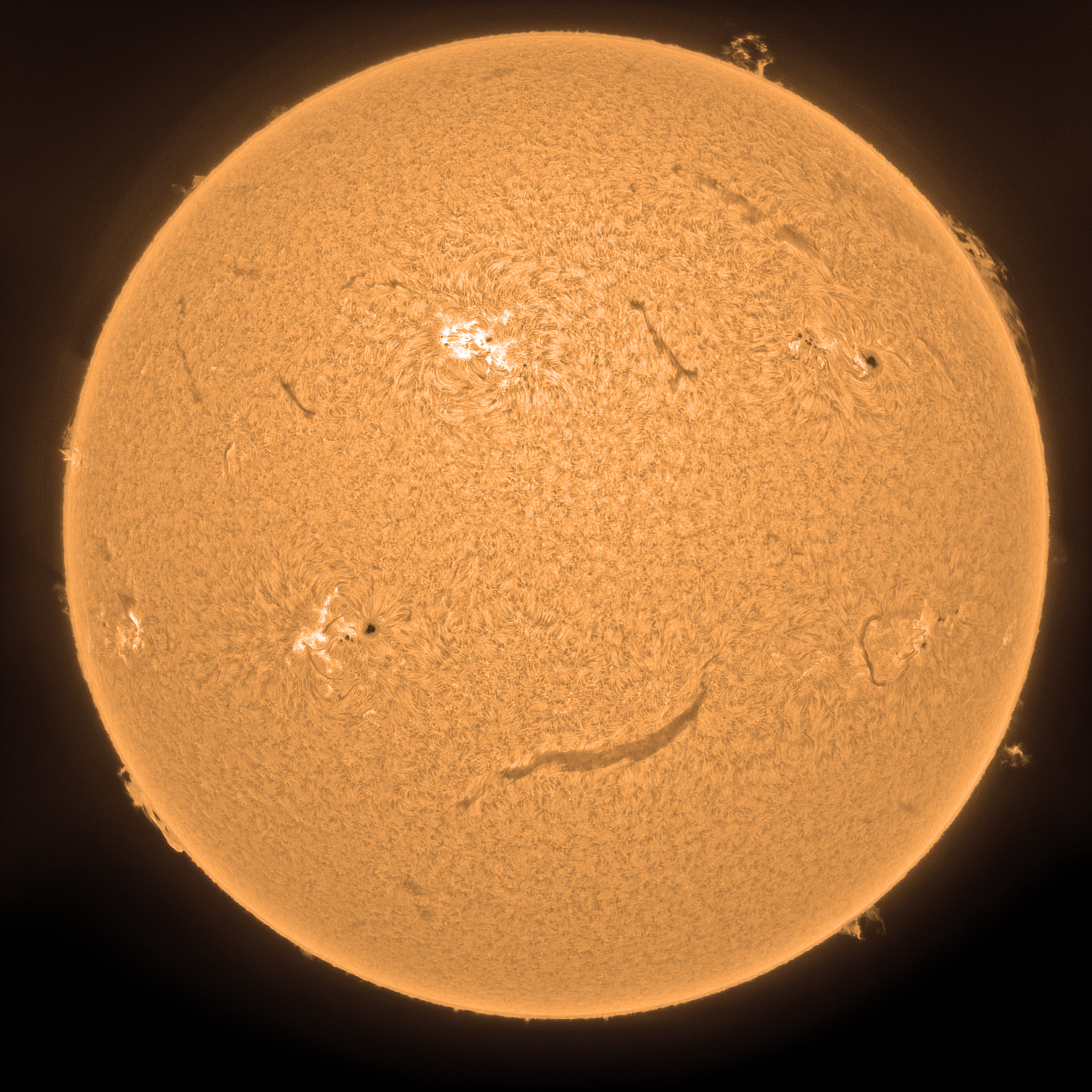 Sun on 15 July 2022 in Hα