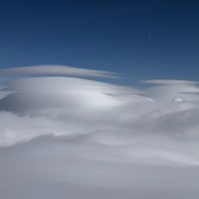 Lenticular clouds 2