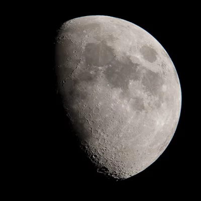 Moon, 9.39 days old