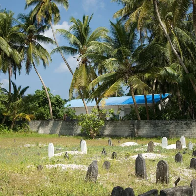 Dhangethi Friedhof